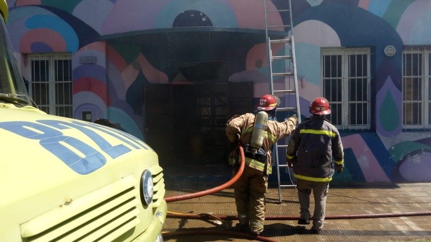Gran incendio en la Ludoteca Municipal